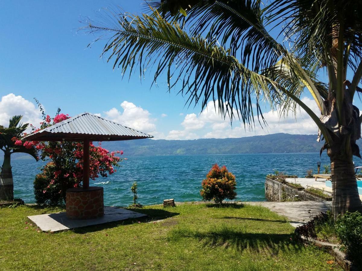 Hotel Sumber Pulo Mas Ambarita Exterior foto